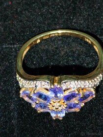 Zlaty damsky prsten Diamanty a td 0,585 punc Vaha 4,395 g - 4