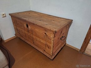 Historická drevená truhlica - 4