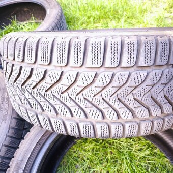 Pneu Lassa 195/45 R16 - 4