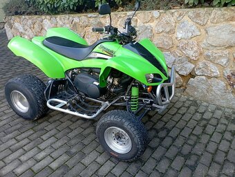 Kawasaki KFX 700 - 4