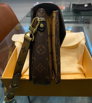Louis Vuitton Reverse - 4