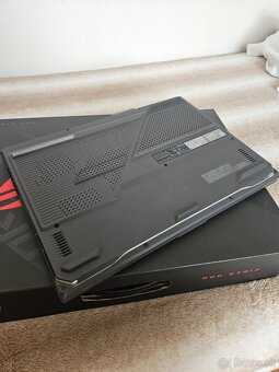 Asus rog strix g15 - 4