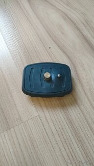 Kamera s príslušenstvom +stojan - 4