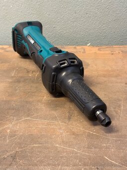 AKU priama bruska Makita - 4