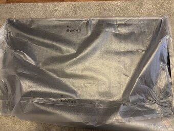 55" Samsung QM55C UPLNE NOVY - 4