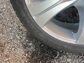 245/45 R18 5x120 - 4