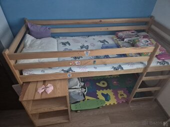 Predam postel poschodovu zo stolikom - 4