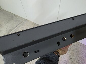 Predám ovládač Showtec SM 8/12 – DMX 
 - 4