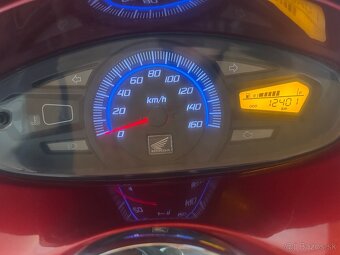 Predam Honda PCX125 - 4