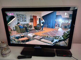 SONY, SAMSUNG, GRUNDIG, 2× FHILIPS - 4