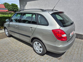 Škoda Fabia II 1,4 i Ambiente Klima ESP Combi 88.000Kč - 4