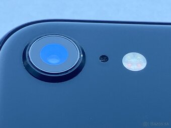 Apple iPhone SE 2020 128GB čierny / batt. 85% - 4