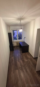 Prenájom 3. izbového bytu Zvolen centrum, 2x balkón - 4