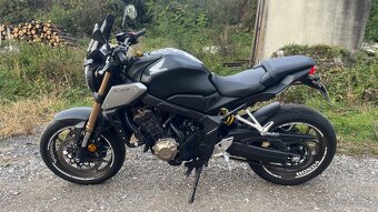 Honda CB650R 2022 - 4