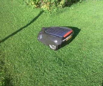 Automower Solar Hybrid – robotický kosačka - 4