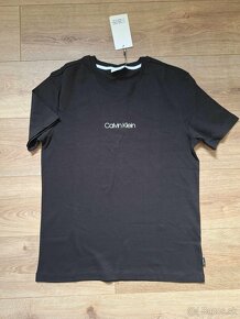 tričko Calvin Klein - 4