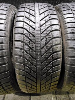 205/55 R16 Goodyear celoročné pneumatiky - 4