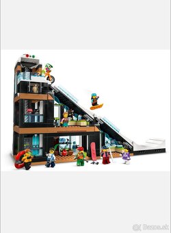 Nové Lego City Lyžiarske a lezecké stredisko 60366 - 4