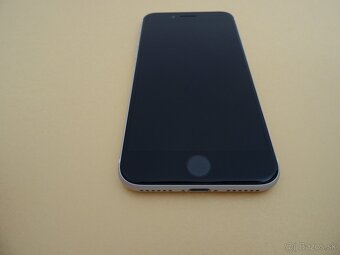 iPhone SE 2020 64GB WHITE - ZÁRUKA 1 ROK - VELMI DOBRÝ STAV - 4