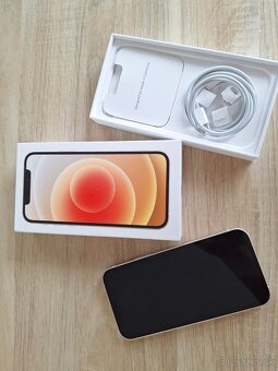 iPhone 12 - 4