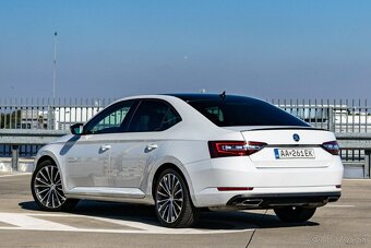 Škoda Superb L&K DSG / TOP STAV / LED Matrix / Aj na splátky - 4