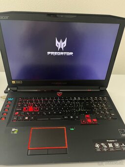 Acer Predator 17 - 4