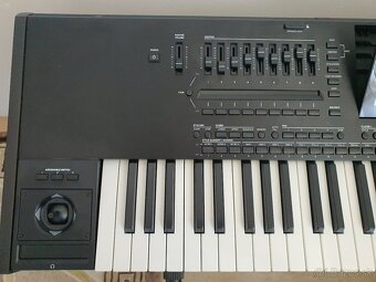 Korg Pa5x 76 - 4