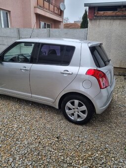 Predám Suzuki Swift - 4