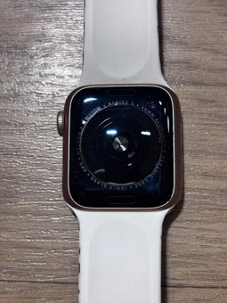Apple Watch series 5 pink gold - 4