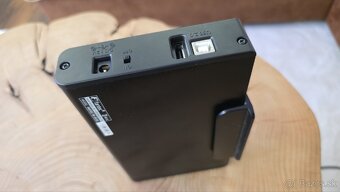 Predám kryt na externý 3,5" HDD. - 4
