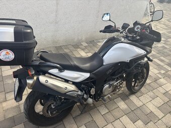 Predám Suzuki V strom 650 - 4