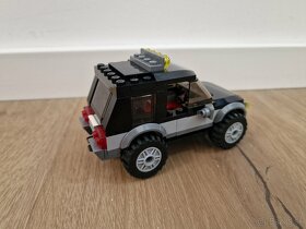LEGO City 60058 SUV with Watercraft - 4