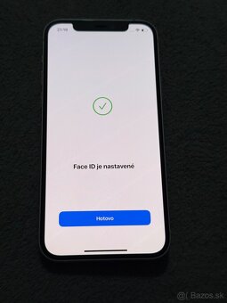 Predám Apple iPhone 12 128GB Silver Minimálne známky - 4