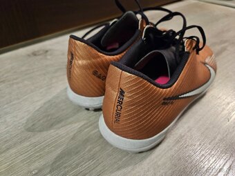 Turfy Nike Mercurial 42 - 4