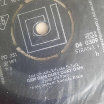 Predám staré vinylové platne 60 ks - 4