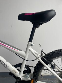 Predam dievcensky bicykel skoro ako novy - 4