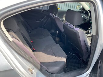 VW Passat 2.0 TDi 103kw, Centrálne zamykanie - 4