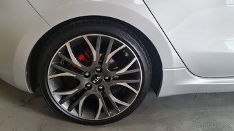 KIA Ceed GT 1.6 T-GDi 150kw, 32000 km - 4