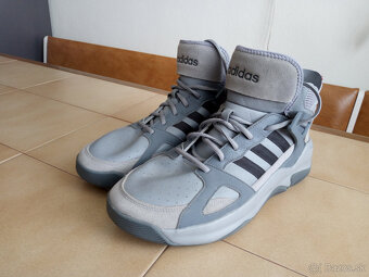 Panske clenkove vodeodolne botasky ADIDAS. - 4