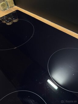 Sklokeramická varná doska Whirlpool - 4