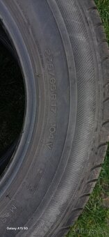 Pneumatiki michelin 235/65 R17 - 4