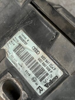 Predné svetla Audi A4 B6 - 4