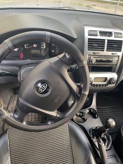 Predám Kia Sportage - 4