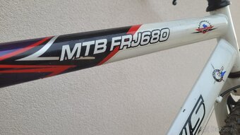 Predám bicykel veľkosť kolies 26 - 4