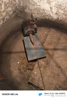 Štiepacka na drevo - 4