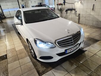 Mercedes benz E200 - 4