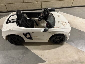 Detské elektrické autíčko Audi r8 spyder - 4