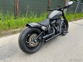 Harley Davidson Softail 2022 - 4
