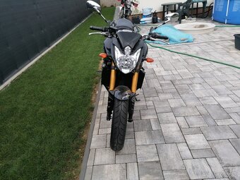 Yamaha FZ 8 - 4