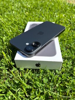 Apple iPhone 16 128GB - 4